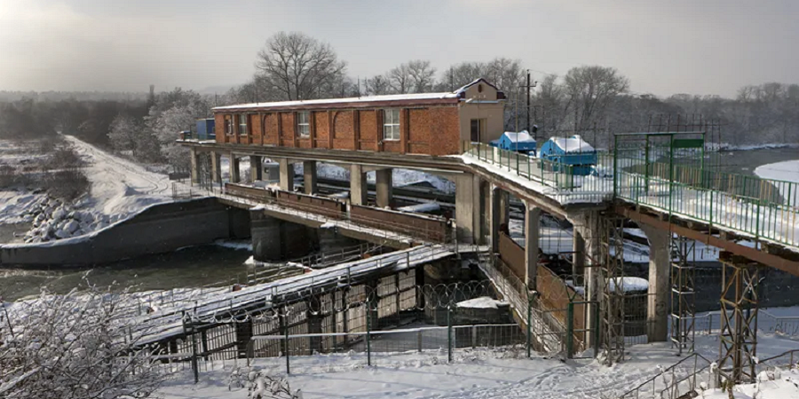 На Дзауджикауской ГЭС в Северной Осетии начали капитальный ремонт гидроагрегата
