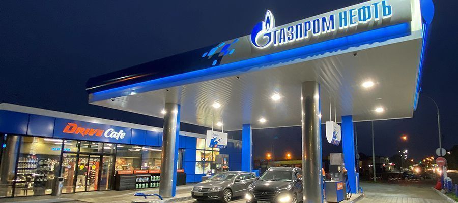 Сеть АЗС Газпромнефть пополнилась еще 2 заправочными станциями