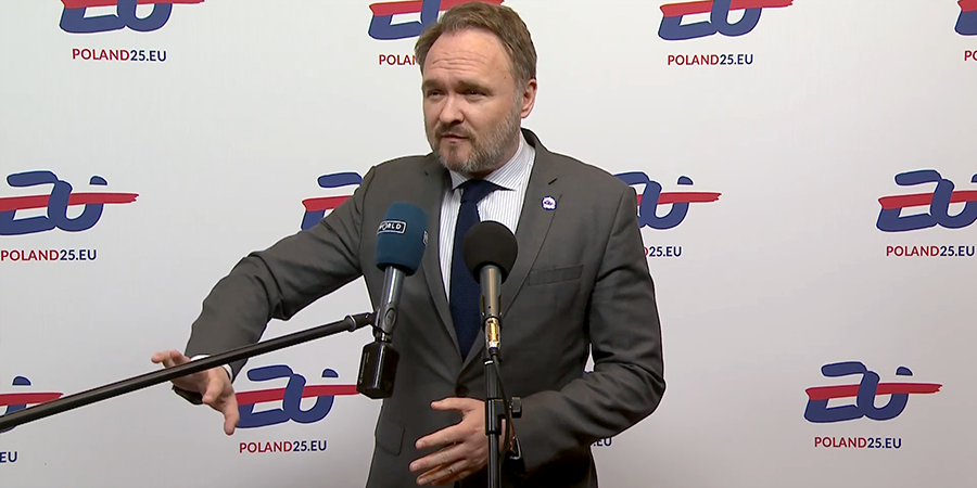 Не нужно ни молекулы! ЕК нацелена на отказ от российского газа вне зависимости от исхода переговоров между Россией и США