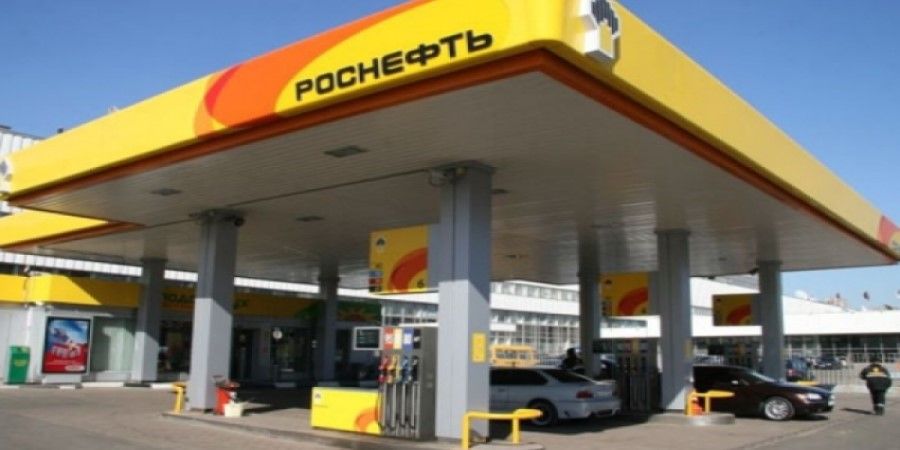 Роснефть стоит покупать. Роснефть Иркутск. АЗС 60 Роснефть Иркутская область. Иркутская область Роснефть АЗС по трассе на Улан-Удэ. Роснефть Иркутск фото.