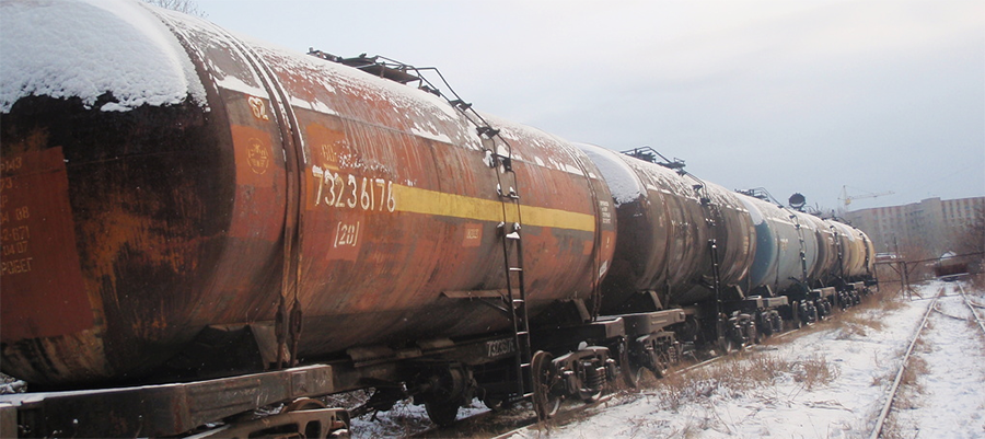 В Хабаровском крае из железнодорожной цистерны вылилось 60 т нефтепродуктов В Хабаровском крае из железнодорожной цистерны вылилось 60 т нефтепродуктов