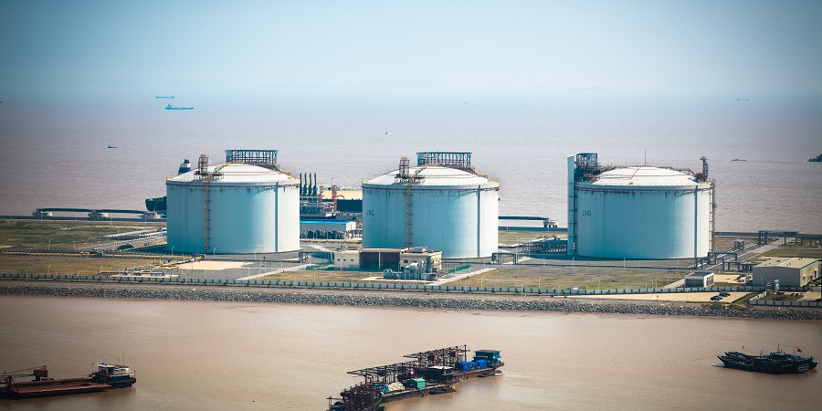 Глава Eni предупредил о рисках для мирового рынка газа из-за санкций против Ямал СПГ