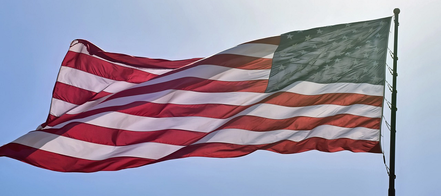 США повышают пошлины на сталь и алюминий до 50% с 4 июня