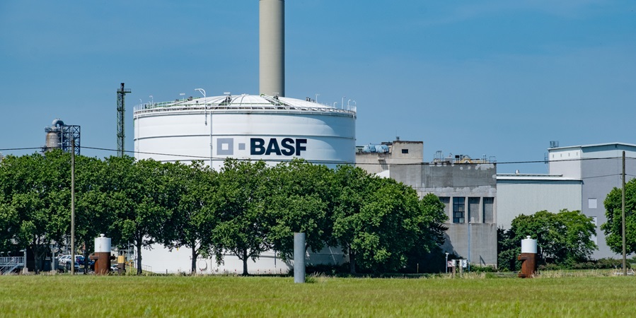 BASF улучшила прогноз скорректированной EBITDA на 2026 г. после сильного II квартала 