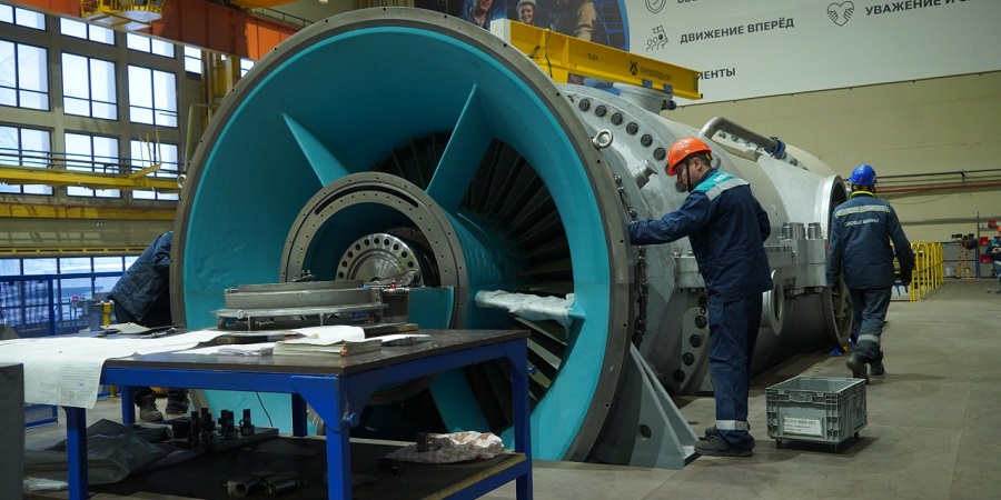 Силовые машины изготовили первую серийную ГТЭ-170 для Артемовской ТЭЦ-2