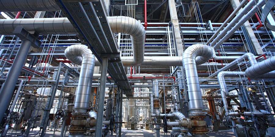 Россия поставила первую партию нефти на новый НПЗ в Грузии