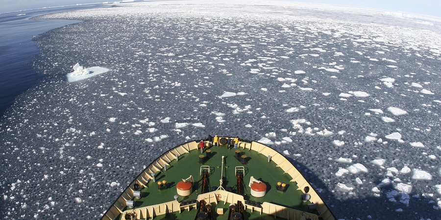 США выводят из эксплуатации единственный исследовательский ледокол для работы в Антарктике