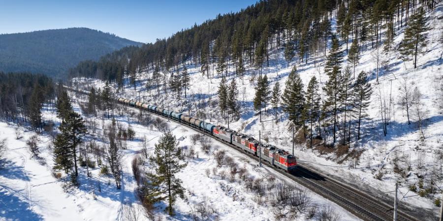 Продажи нефтепродуктов через ОТП РЖД в декабре 2025 г. составил почти 1,2 млн т. Это рекорд