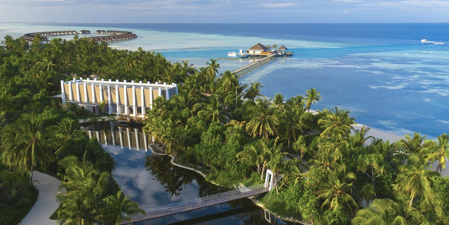 Pullman Maldives Maamutaa приготовил для своих гостей захватывающую программу, сочетающую роскошный отдых с традиционными пасхальными развлечениями и уникальными впечатлениями