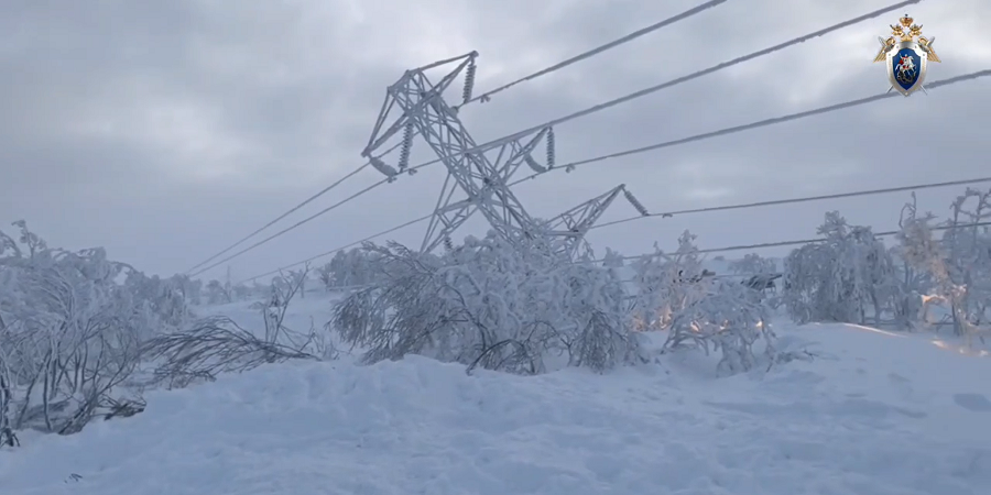 Обрушившиеся под Мурманском ЛЭП имели дефекты, но были допущены к работе