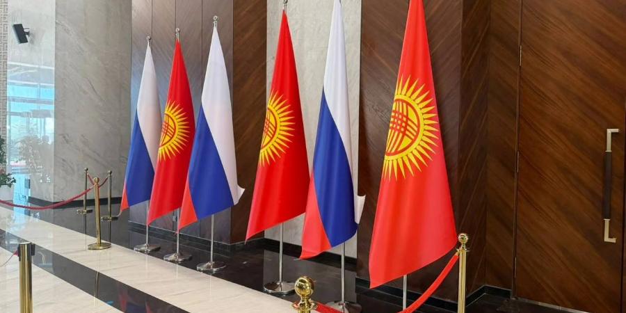 Нефтепродукты, газ, генерация. В. Путин и С. Жапаров обсудили российско-киргизское сотрудничество в энергетике