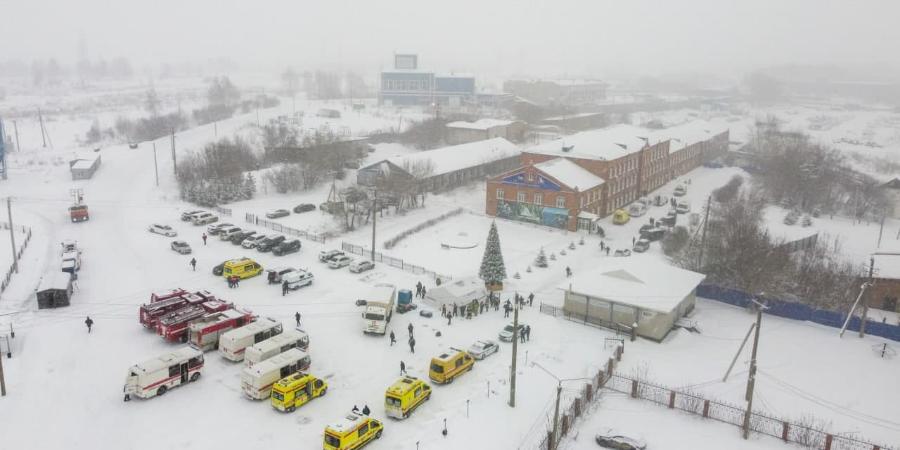 В результате взрыва на шахте Листвяжная погибли более 50 человек. Идет заполнение шахты метаном