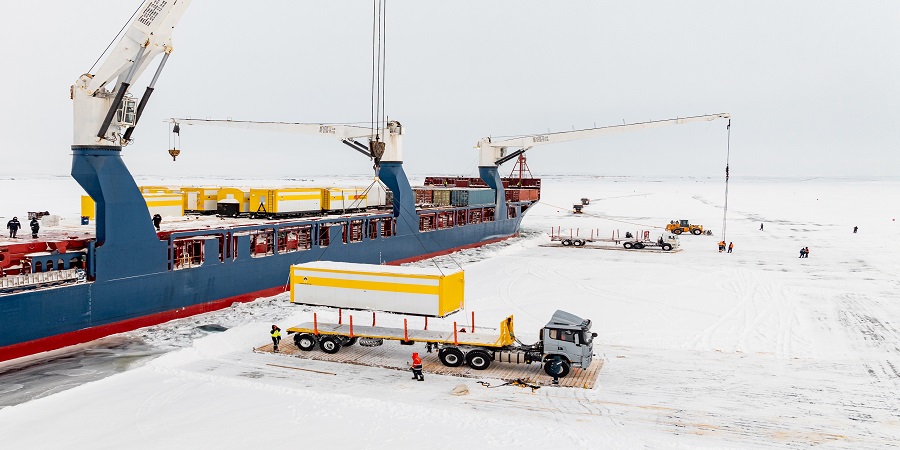 РН-Ванкор начал зимние поставки грузов на месторождения Ванкорского и Пайяхского кластеров