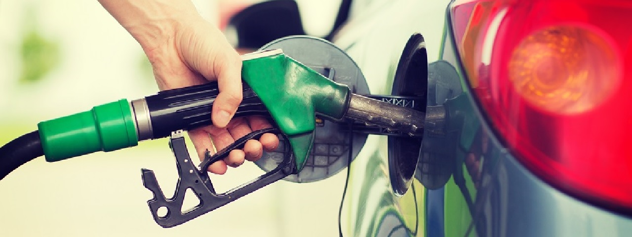 В Германии в сентябре бензин Super E10 подорожал до рекорда