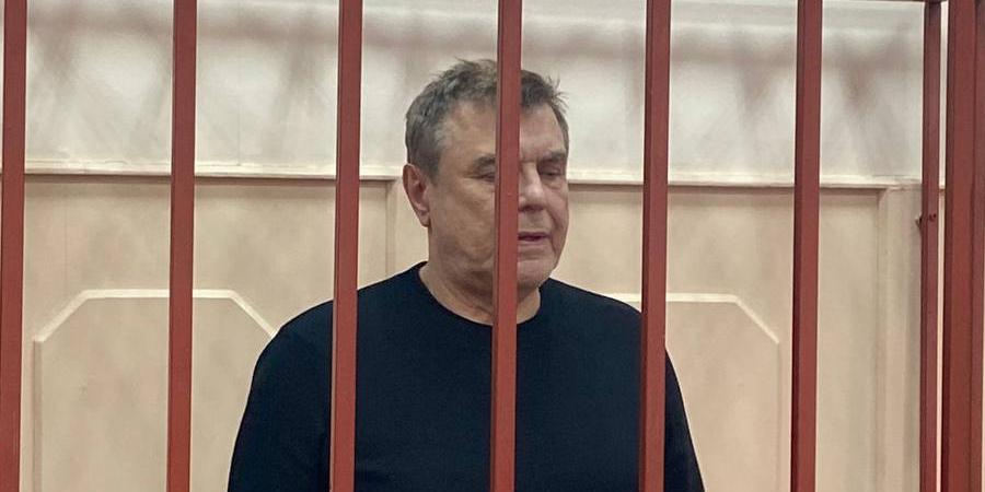 Суд арестовал имущество семьи топ-менеджера Росатома на 100 млн руб.