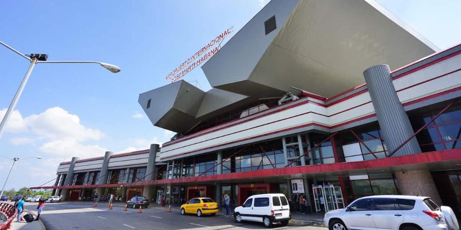 Куба предупредила авиакомпании об отсутствии топлива для самолетов