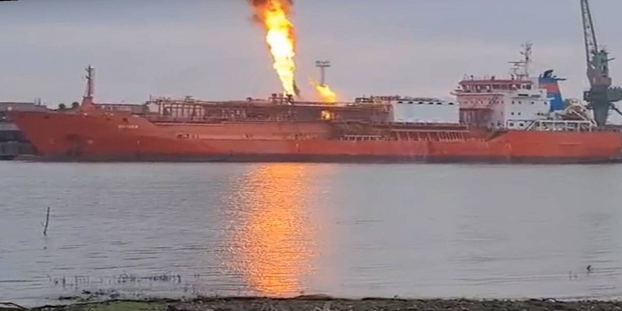Российские БПЛА атаковали танкер с СПГ в украинском порту Измаил