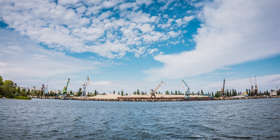 В рамках северного завоза на Чукотку доставят более 150 тыс. т нефтепродуктов