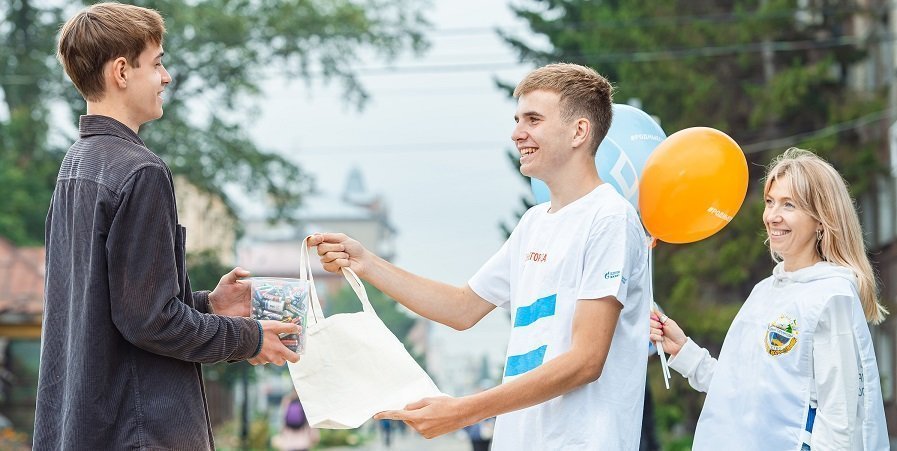 Омский НПЗ поддержал экоакцию Всероссийского общества охраны природы