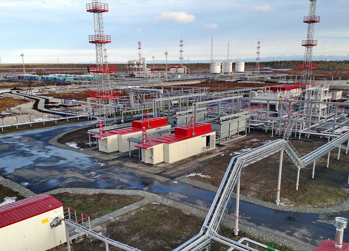 Особенности технологического процесса подготовки и компримирования низконапорного ПНГ