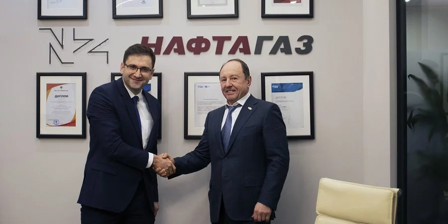 «НафтаГаз» и «Уралмаш» подписали договор на поставку БУ 6000/400