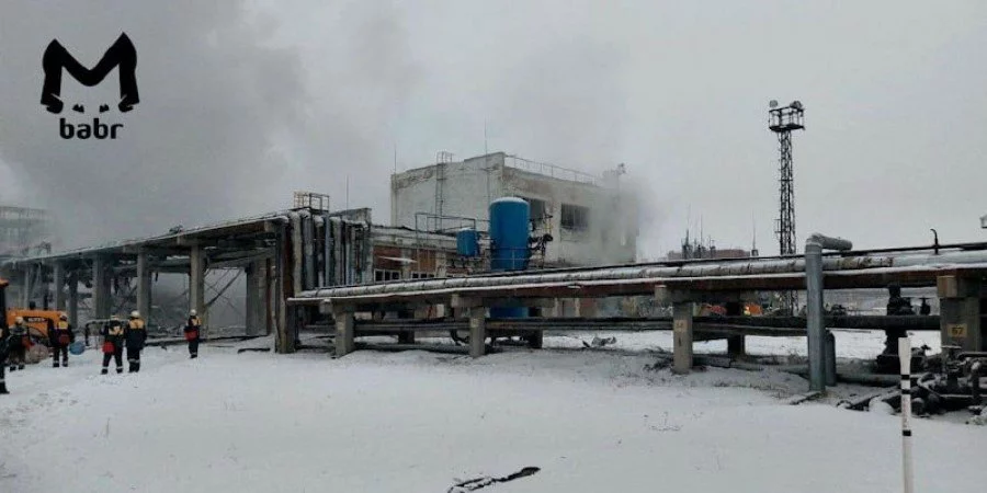 Пожар на промплощадке АНХК охватил 2,5 тысячи квадратных метров