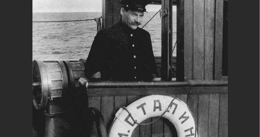 Капитан - полярник Воронин Капитан - полярник Воронин