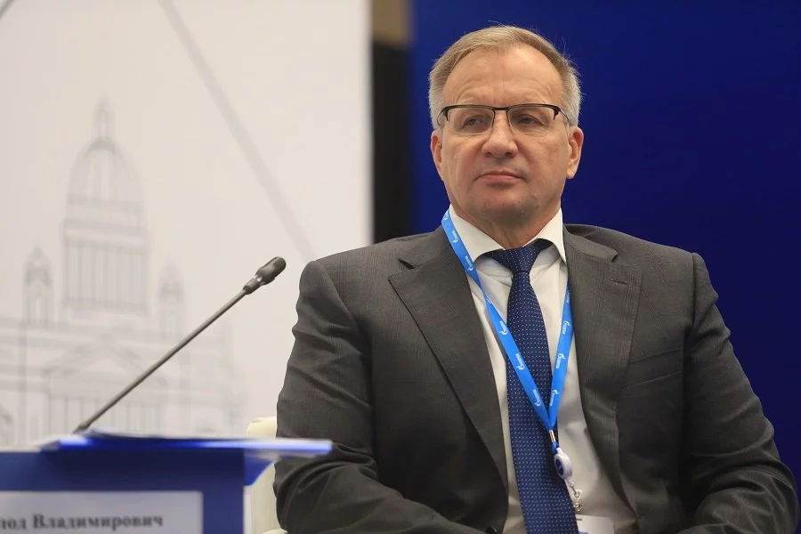 Генеральный директор ООО Газпром недра Все ----- ---------.jpg Генеральный директор ООО Газпром недра Все ----- ---------.jpg